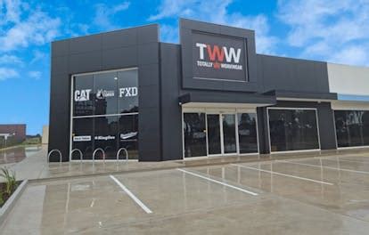 TOTALLY WORKWEAR MELTON IS NOW .